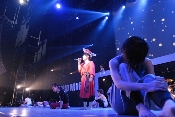 0807_WORLD WIDE_4